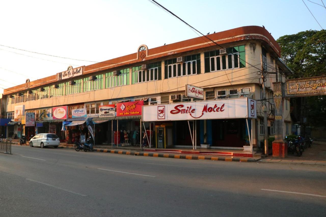 Smile Motel Pyay Exterior foto